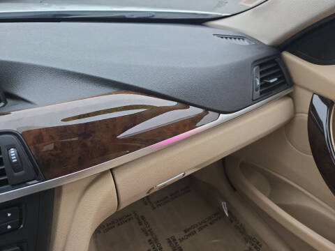 2015 BMW 3 Series 328i xDrive