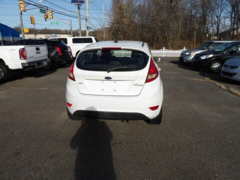 2012 Ford Fiesta SES
