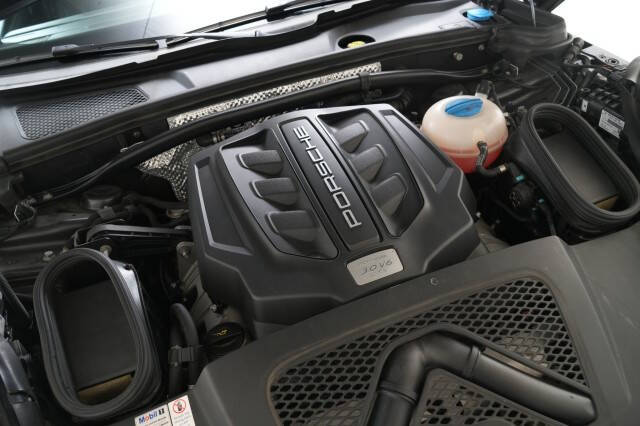 2018 Porsche Macan GTS