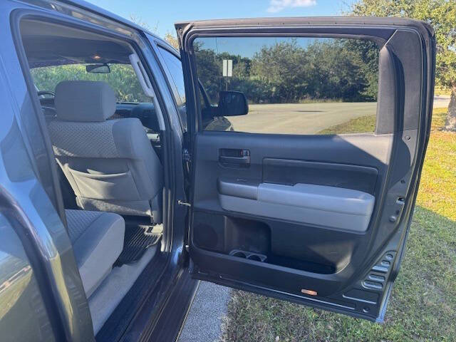 2010 Toyota Tundra Grade