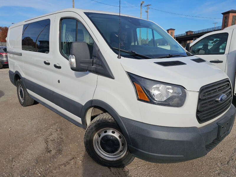 2017 Ford Transit Van Base's photo