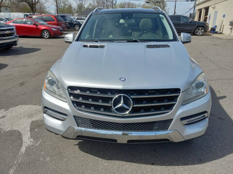 2012 Mercedes-Benz M-Class for sale at A&Q Auto Sales & Repair in Westland MI