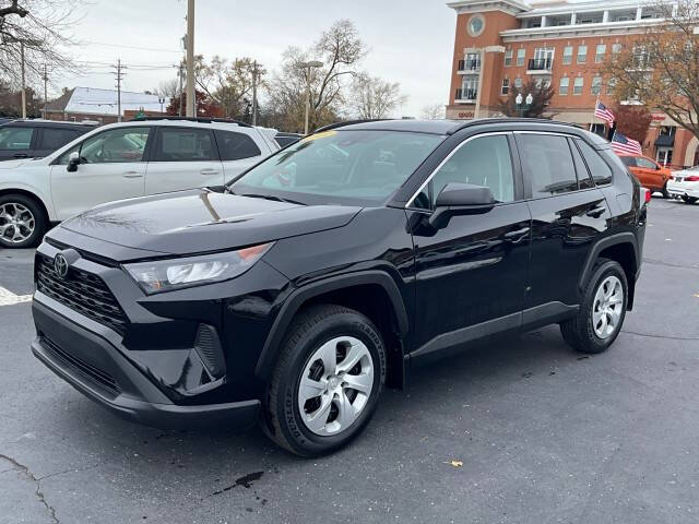 2021 Toyota RAV4 LE