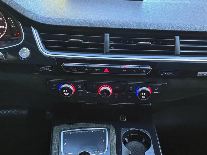 2017 Audi Q7 3.0T quattro Premium Plus