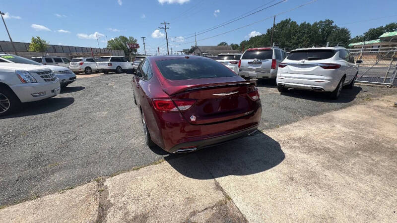 2015 Chrysler 200 S