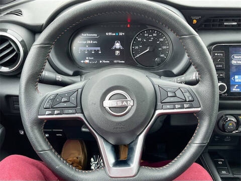 2024 Nissan Kicks SR