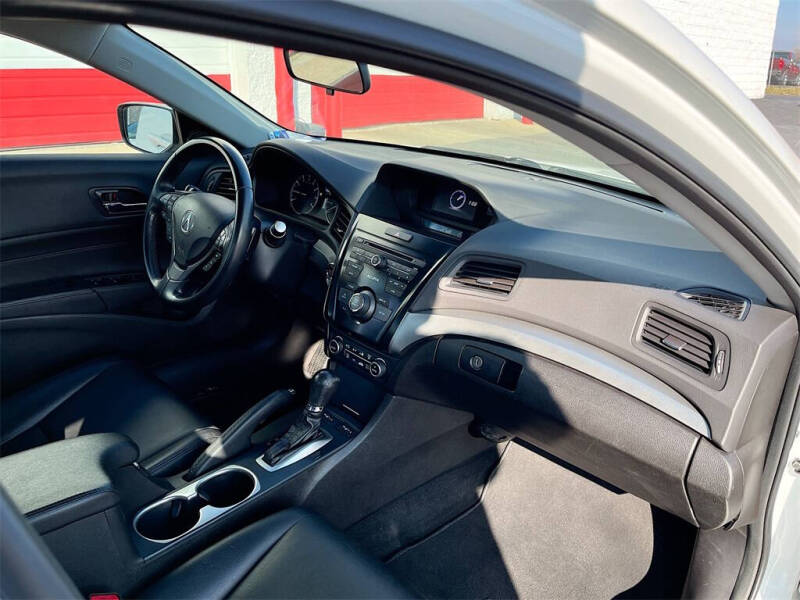 2018 Acura ILX w/Special Edition