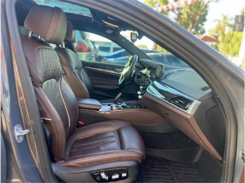 2019 BMW 5 Series 540i xDrive