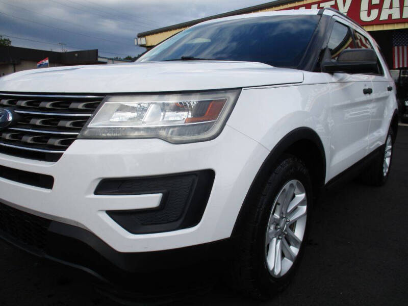 2016 Ford Explorer