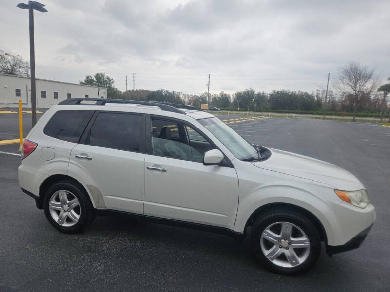 2009 Subaru Forester 2.5X Limited photo 16