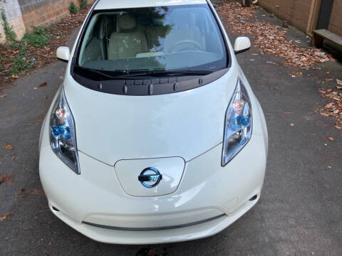 2012 Nissan LEAF SV