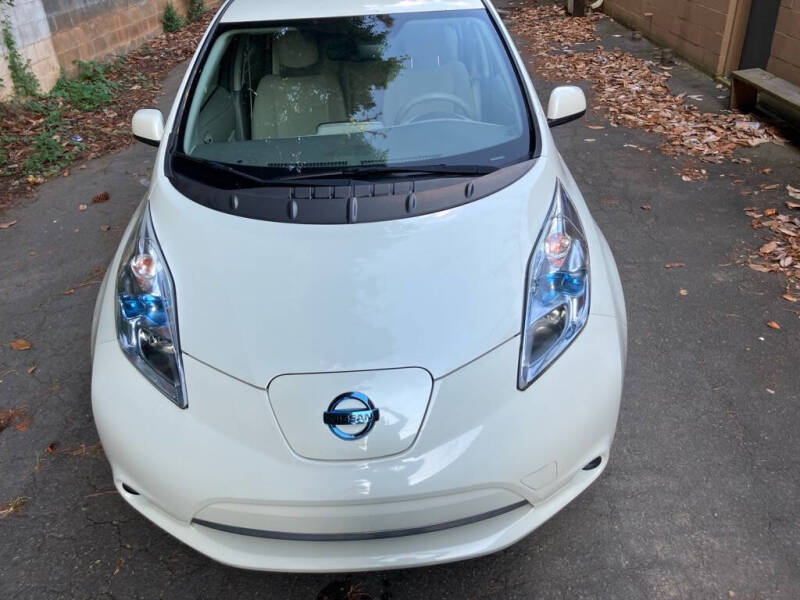 2012 Nissan LEAF SV