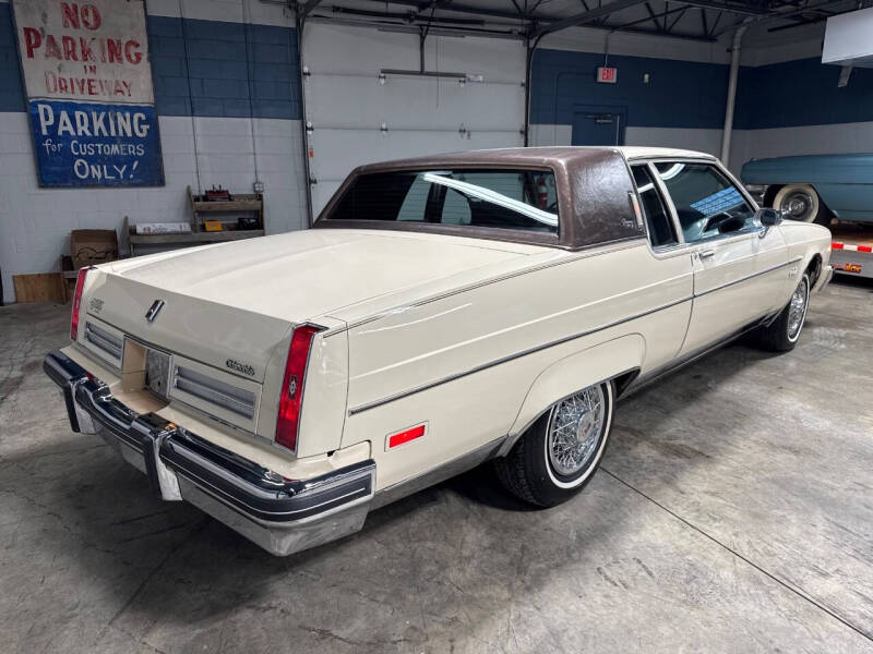 1983 Oldsmobile Ninety-Eight Regency
