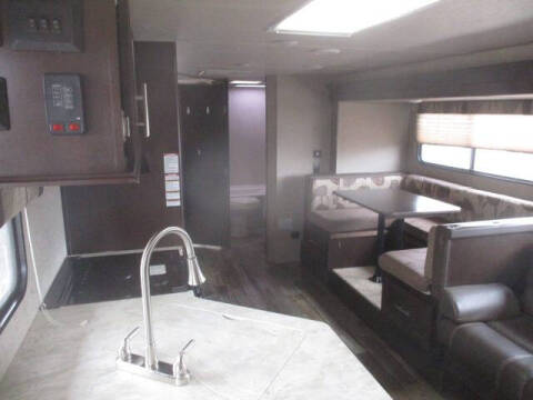 2017 SOLD Forest River Cherokee 27DBS