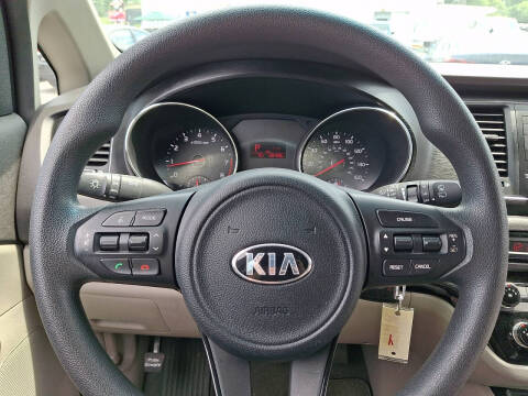 2018 Kia Sedona L