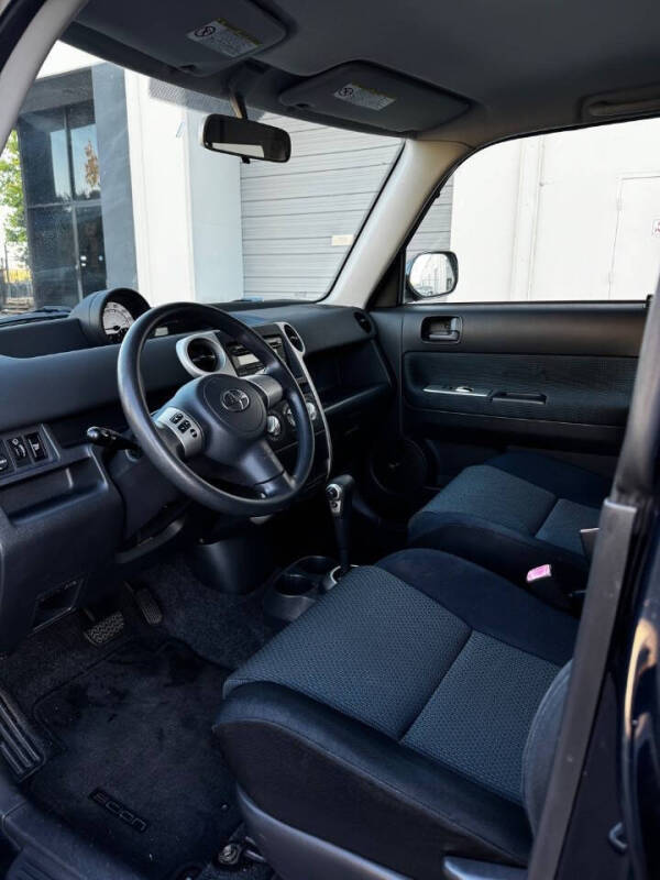 2006 Scion xB