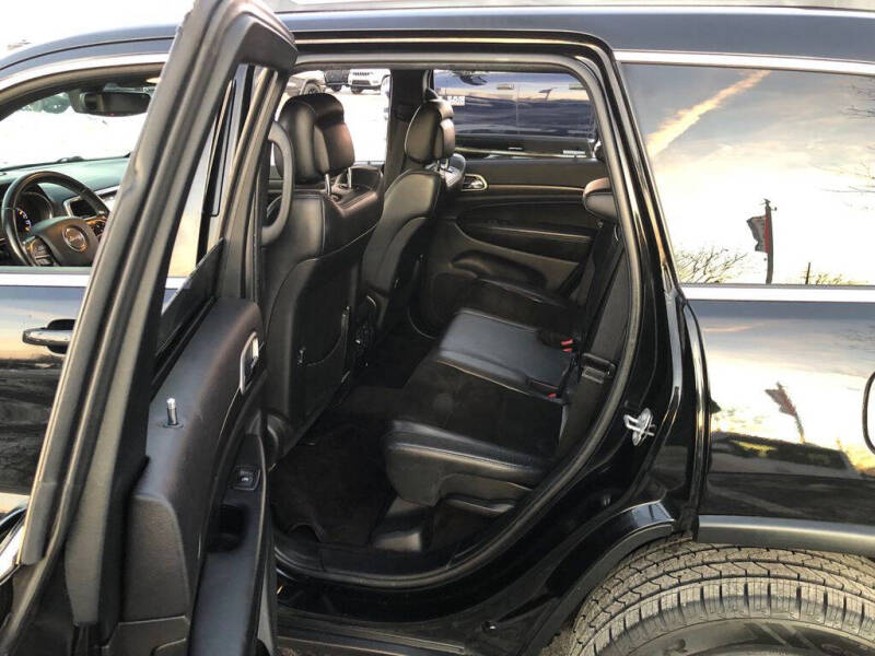 2018 Jeep Grand Cherokee Laredo