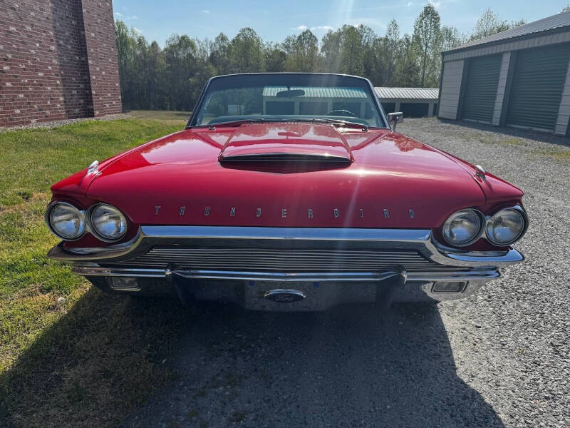 1964 Ford Thunderbird