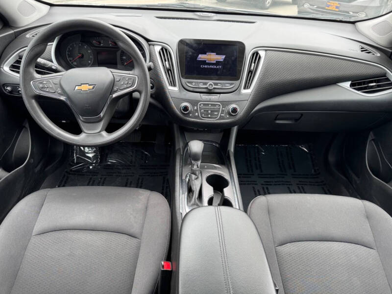 2023 Chevrolet Malibu LT