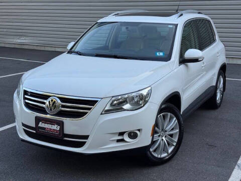2011 Volkswagen Tiguan SE 4Motion
