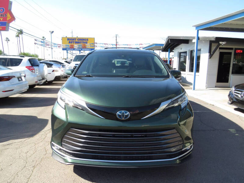 2021 Toyota Sienna Limited 7-Passenger