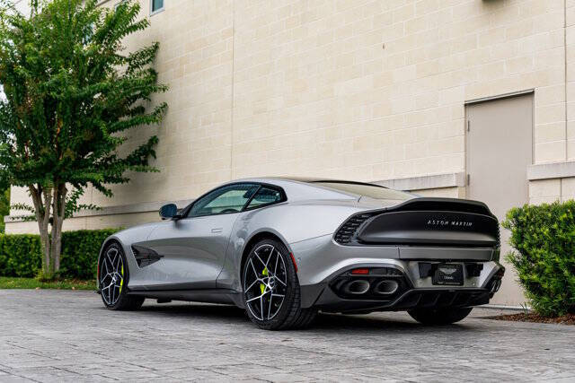 2025 Aston Martin Vanquish