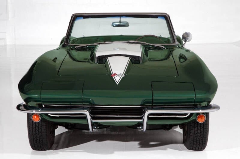 1965 Chevrolet Corvette - Image 1