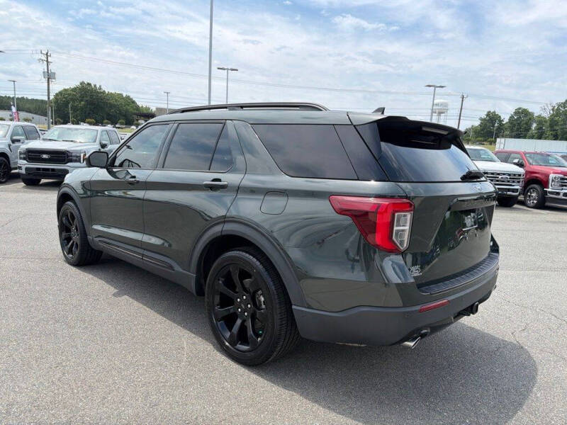 2023 Ford Explorer ST-Line