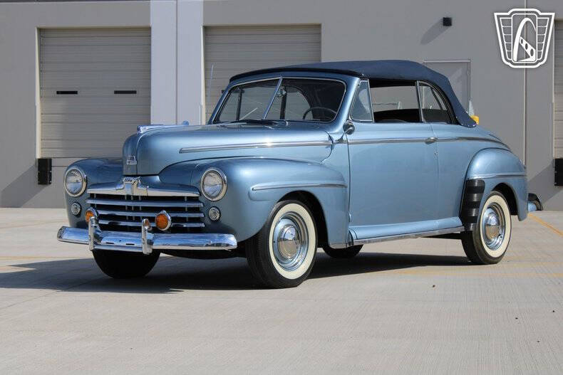 1947 Ford Super Deluxe