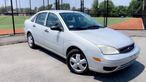 2007 Ford Focus for sale at Maxima Auto Sales in Malden MA