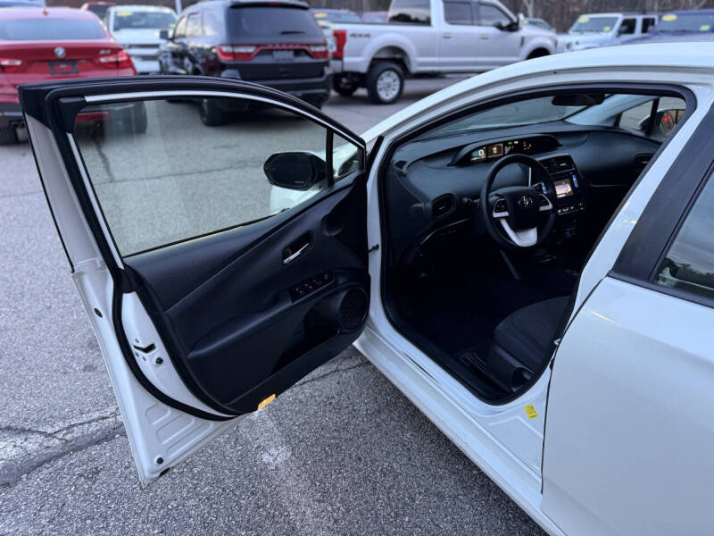 2017 Toyota Prius Two