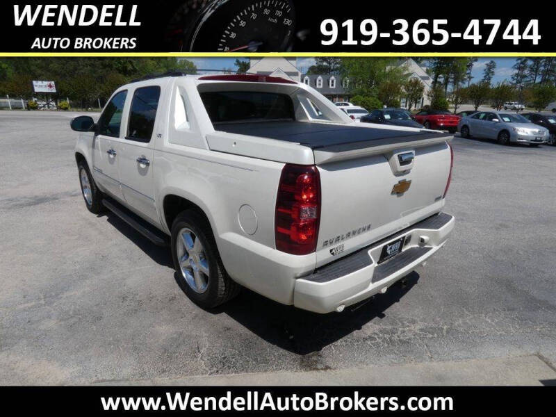 2012 Chevrolet Avalanche LTZ