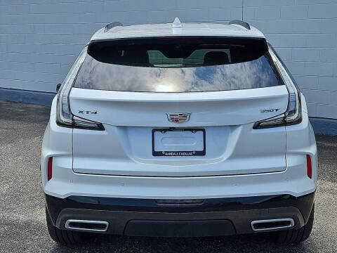 2025 Cadillac XT4 Sport