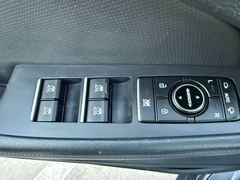 2016 Hyundai Genesis