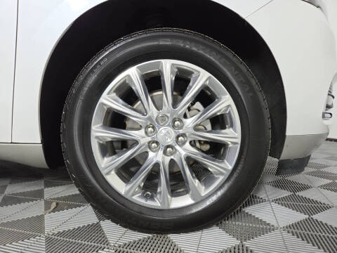 2020 Buick Enclave Essence