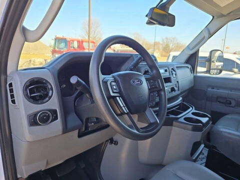 2024 Ford E-Series