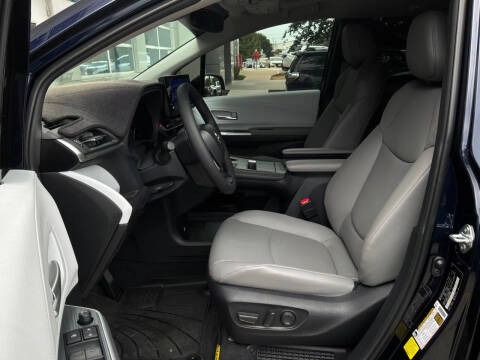 2025 Toyota Sienna