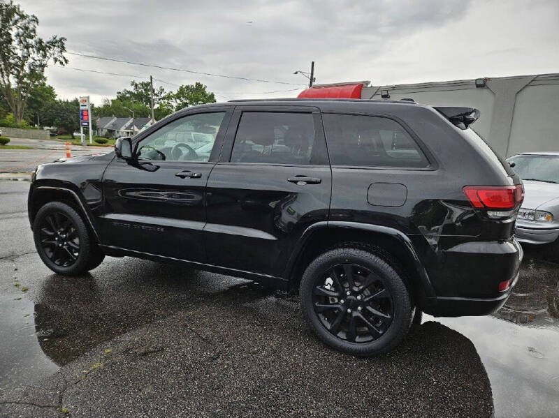 2019 Jeep Grand Cherokee Altitude