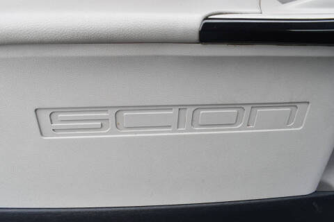 2013 Scion iQ