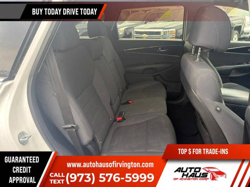 2017 Kia Sorento LX V6