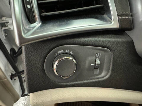 2012 Cadillac SRX Luxury Collection