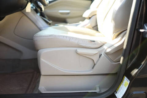 2013 Ford C-MAX Hybrid SE