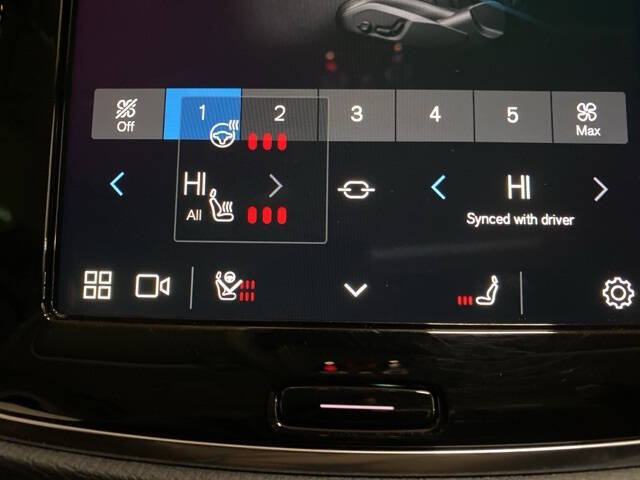 2025 Volvo XC90 B6 Plus Bright Theme 7P