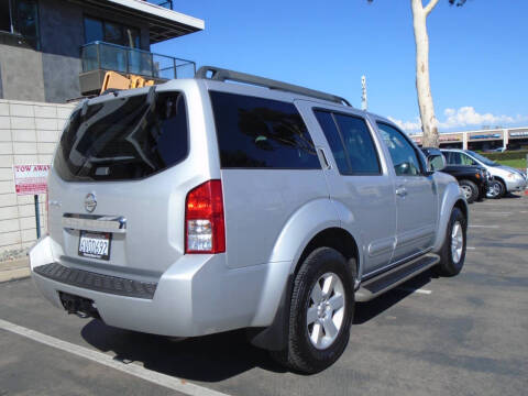 2012 Nissan Pathfinder SV