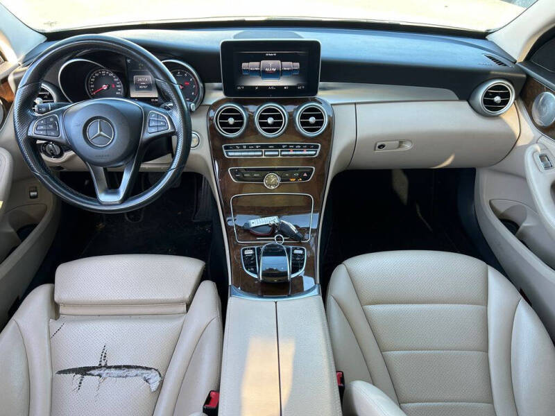 2016 Mercedes-Benz C-Class