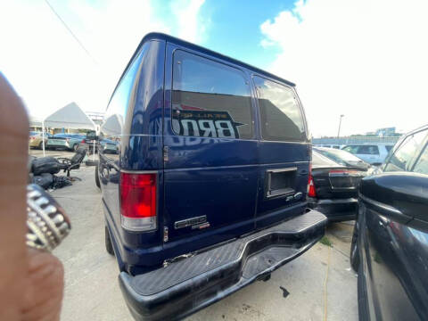 2012 Ford E-Series