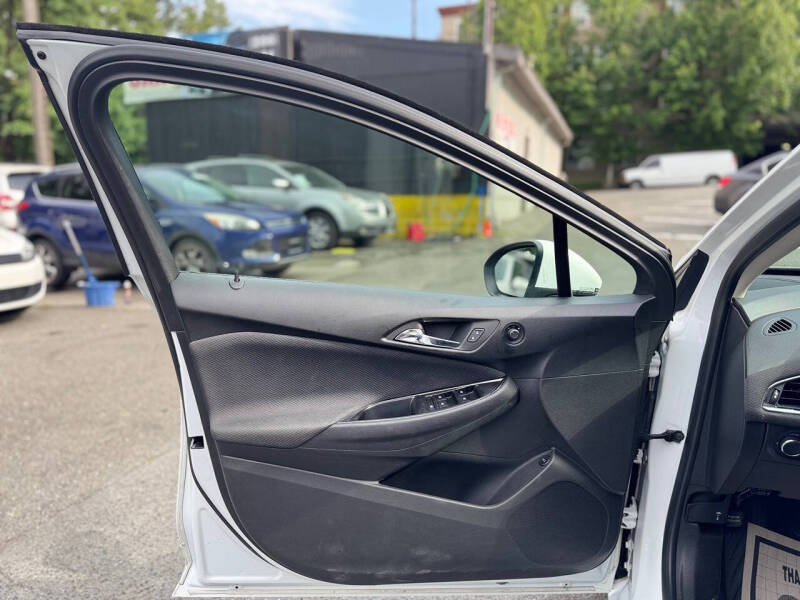 2018 Chevrolet Cruze LT Auto