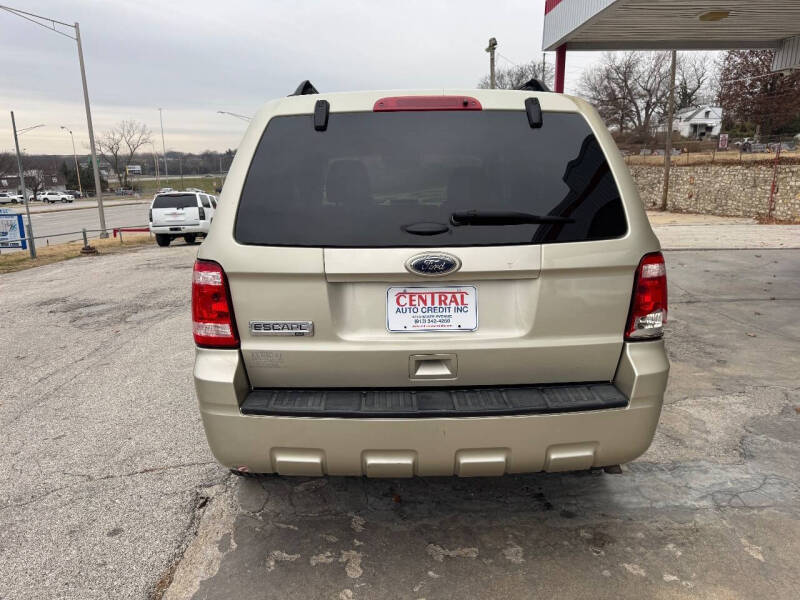 2011 Ford Escape XLT