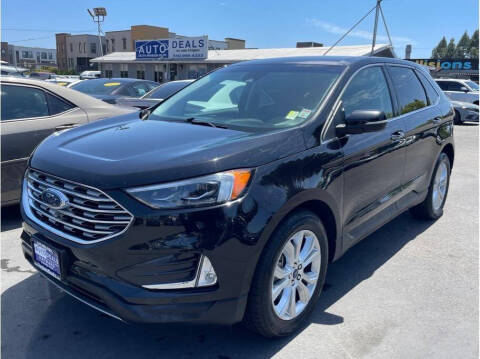 2022 Ford Edge Titanium