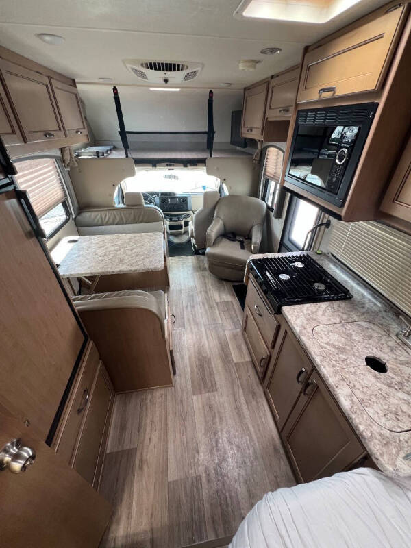 2021 Thor Motor Coach Four Winds 23U Class C